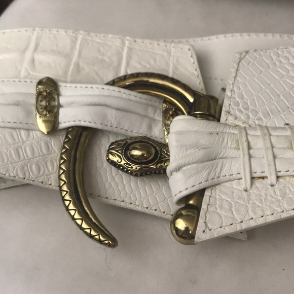 Tequila Accessories - What a cool vintage statement belt